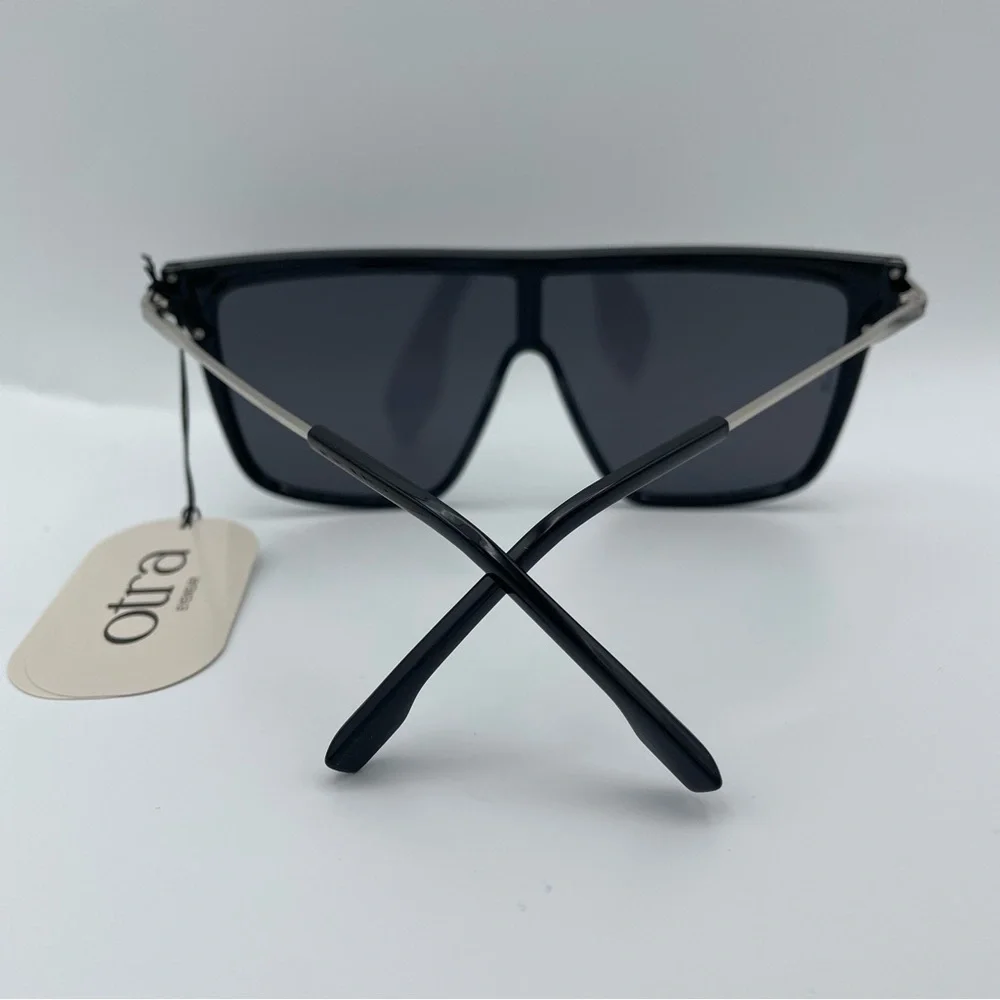 Otra Indi Black Shield Sunglasses NWT